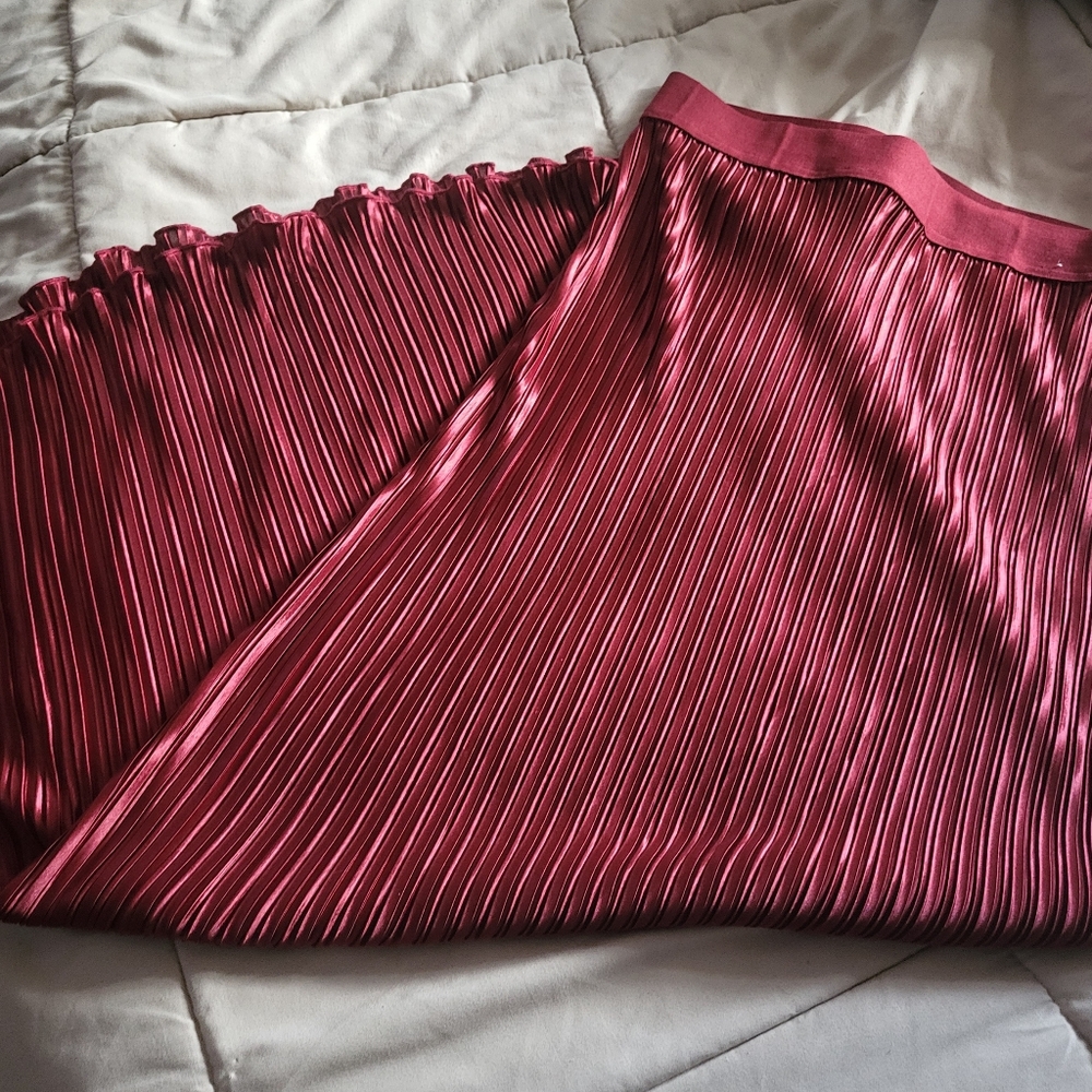 Burgundy Pleated Umgee Maxi Skirt